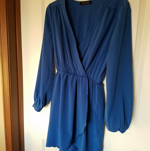 LuLu' s Dress - Picture 3 of 5